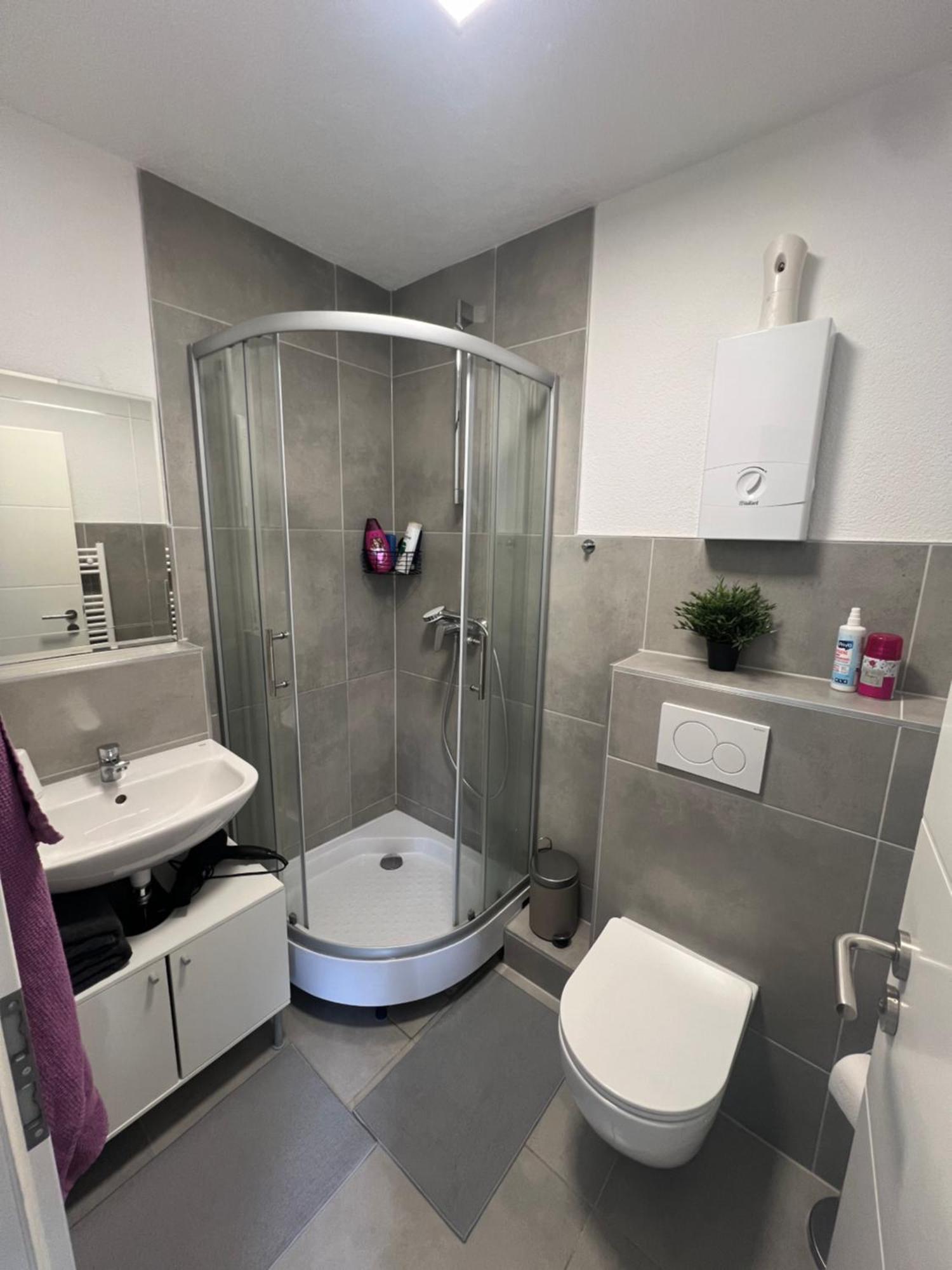 Sleep & Go Deluxe 1 Apartment Naehe Duesseldorf 克雷费尔德 外观 照片